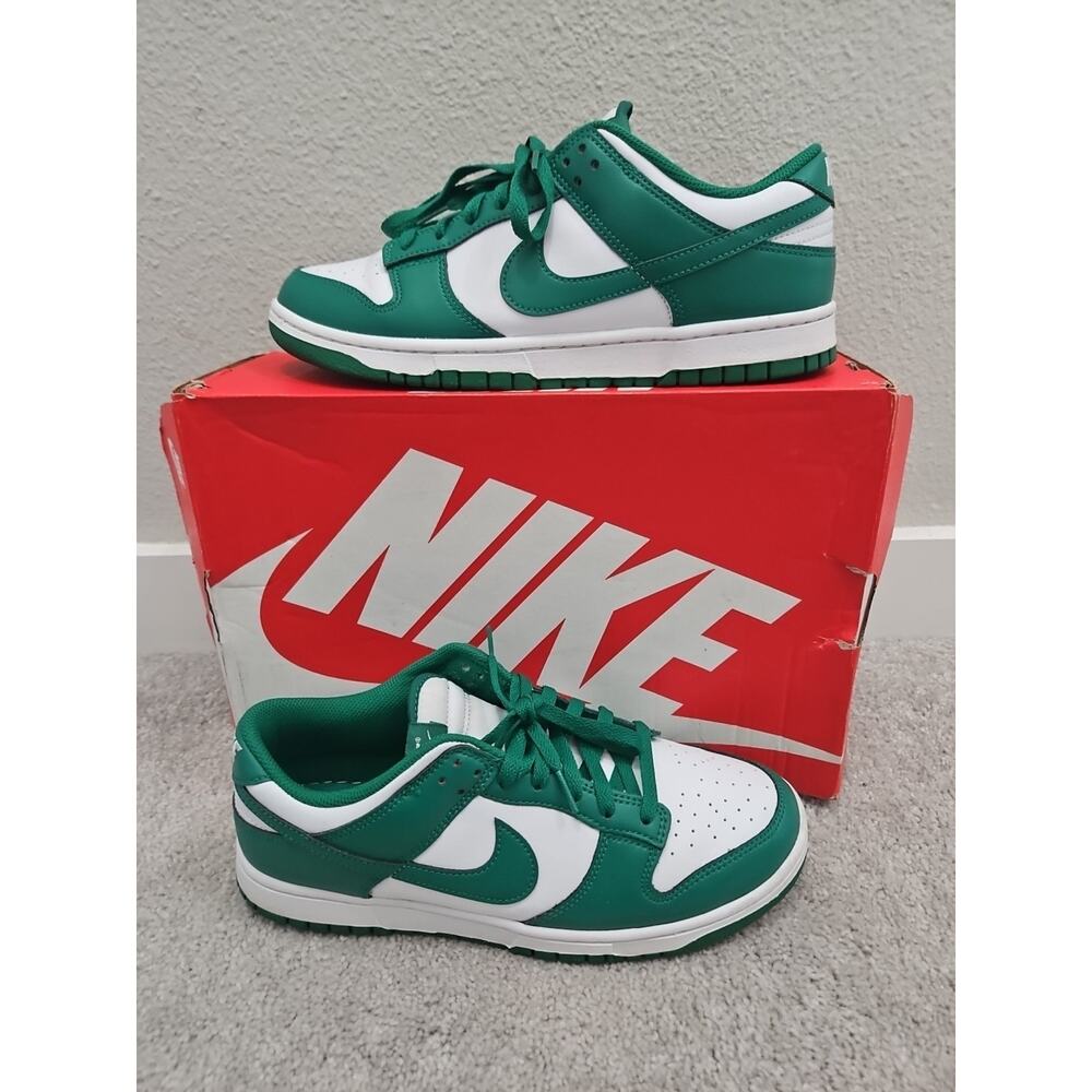 Size 10 Men's Nike Men's Dunk 2025 Low Malachite HF5441-101 Sneakers Shoes